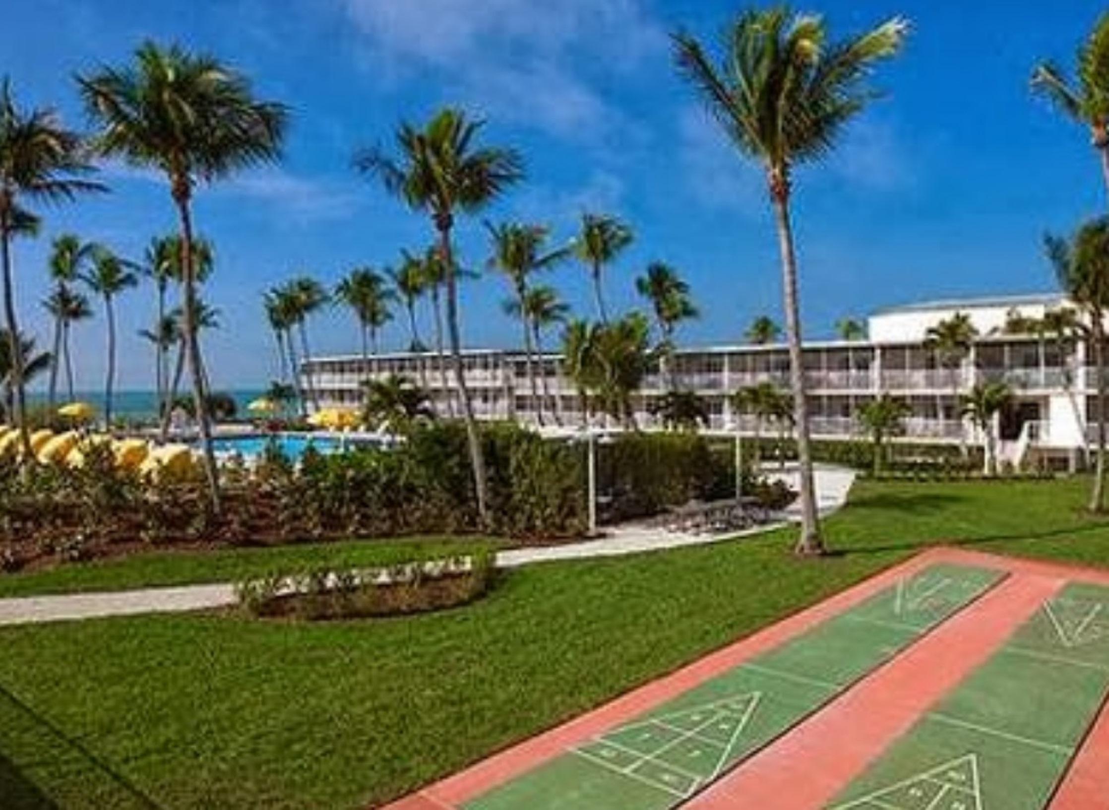 Sunset Beach Inn Sanibel Bagian luar foto