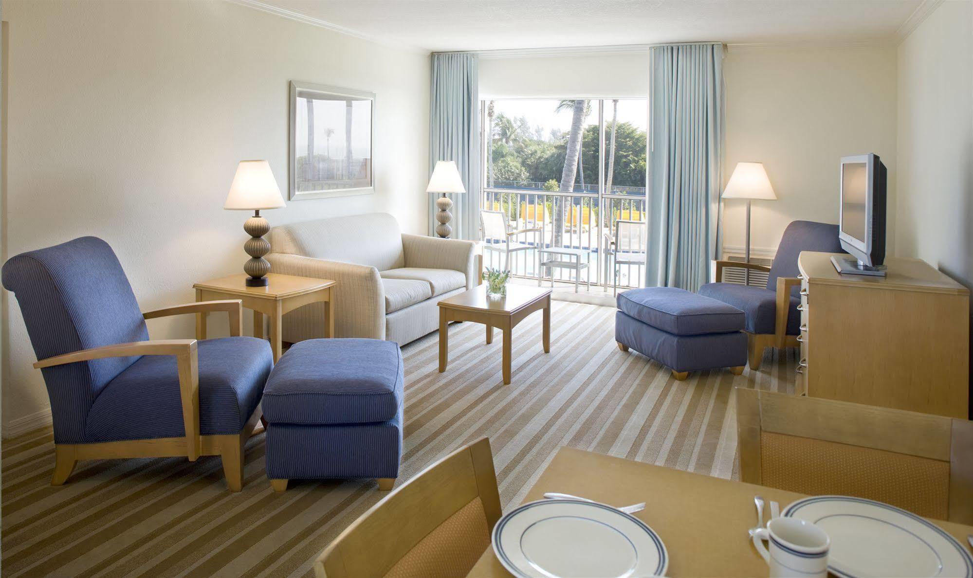 Sunset Beach Inn Sanibel Ruang foto